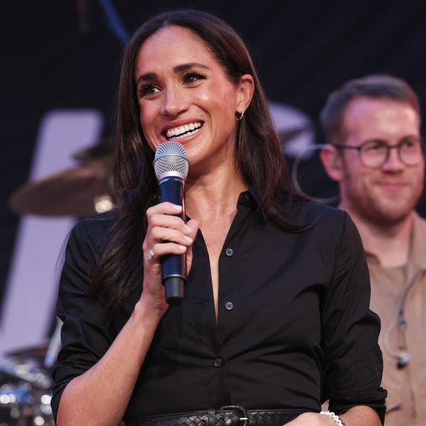 Meghan Markle Just Wore the Perfect Banana Republic Dress