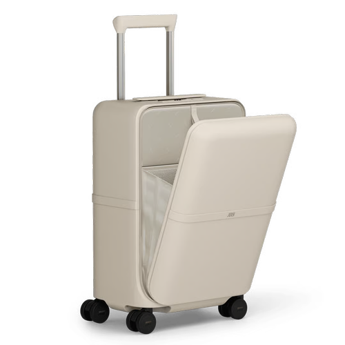 Capsule Carry on Pro