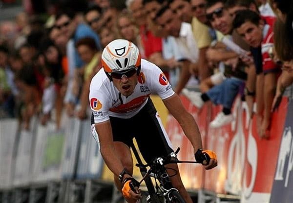 S&aacute;nchez comes into the finish of the stage 20 time trial
