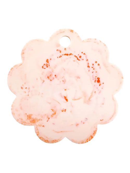 Scalloped Resin Cheese & Charcuterie Board