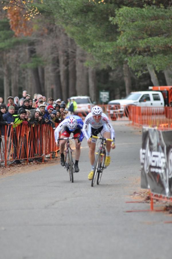 2nd place came down to the wire between Adam Myerson (Cycle-Smart) and Justin Lindine (BikeReg.com / Joe's Garage / Scott)