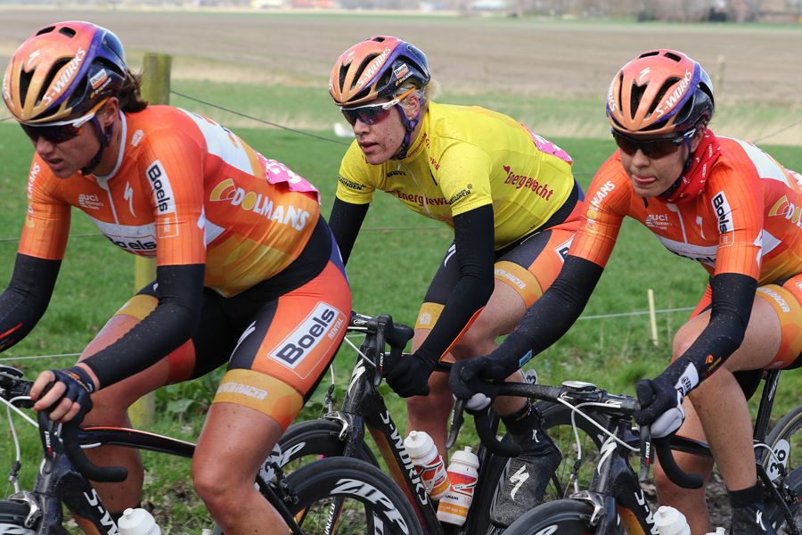 Ellen van Dijk with her Boels Dolmans teammates
