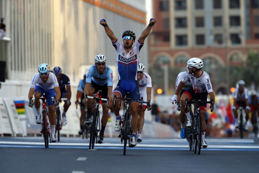 Peter Sagan (Slovakia) beats Mark Cavendish (Great Britain)