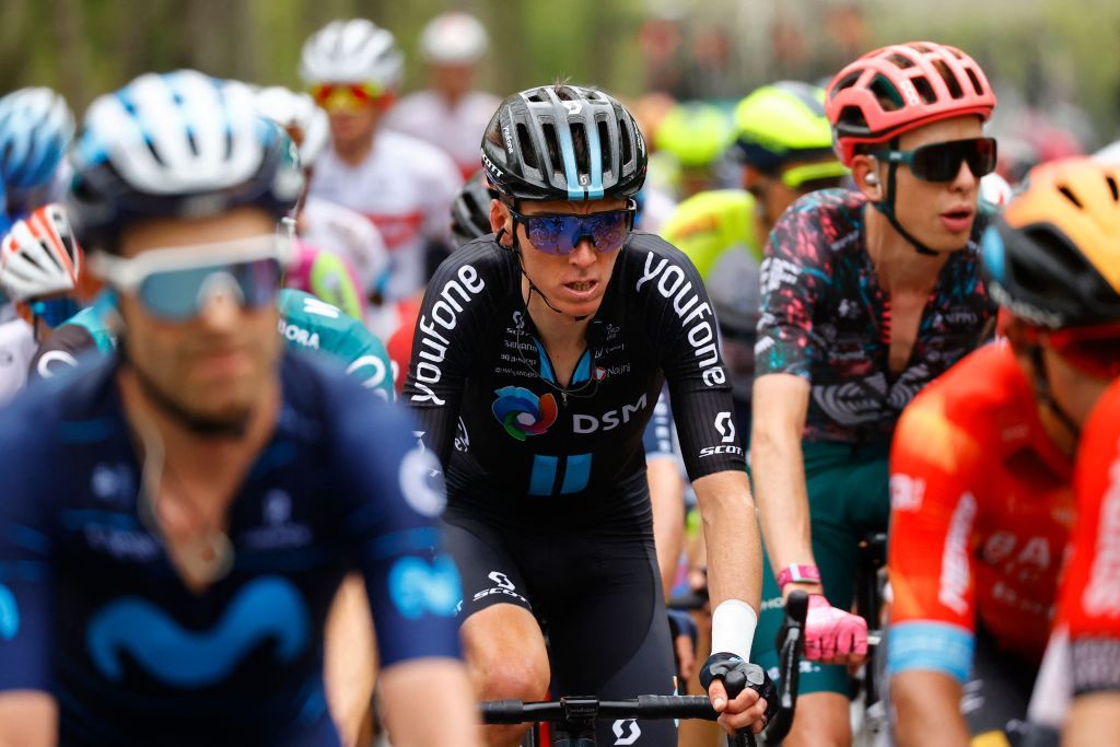 Team DSMs French rider Romain Bardet C rides during the 7th stage of the Giro dItalia 2022 cycling race 196 kilometers between Diamante and Potenza southwestern Italy Photo by Luca Bettini AFP Photo by LUCA BETTINIAFP via Getty Images
