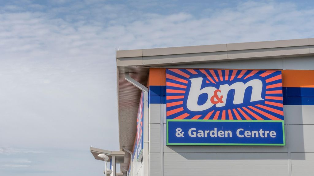 B&M egg chair back in stock for 2021 but be quick they will sell fast