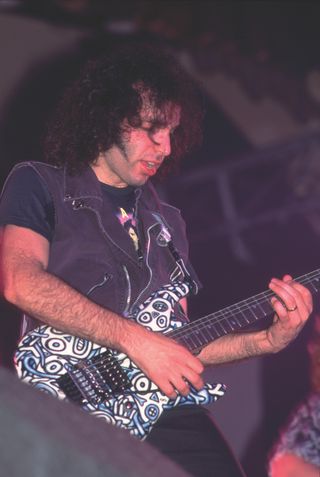 Joe Satriani plays Blue Donnie, March 12, 1990.