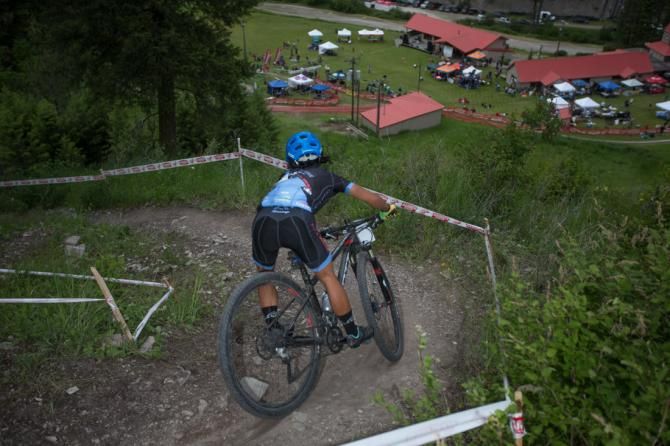 Chasing hard in third all day was Evelyn Dong.