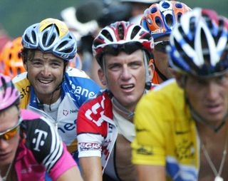 Tyler Hamilton and Lance Armstrong in the 2003 Tour de France