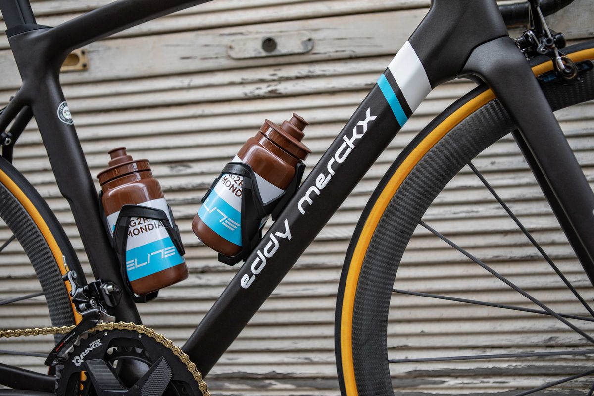 A closer look at the AG2R La Mondiale EM525