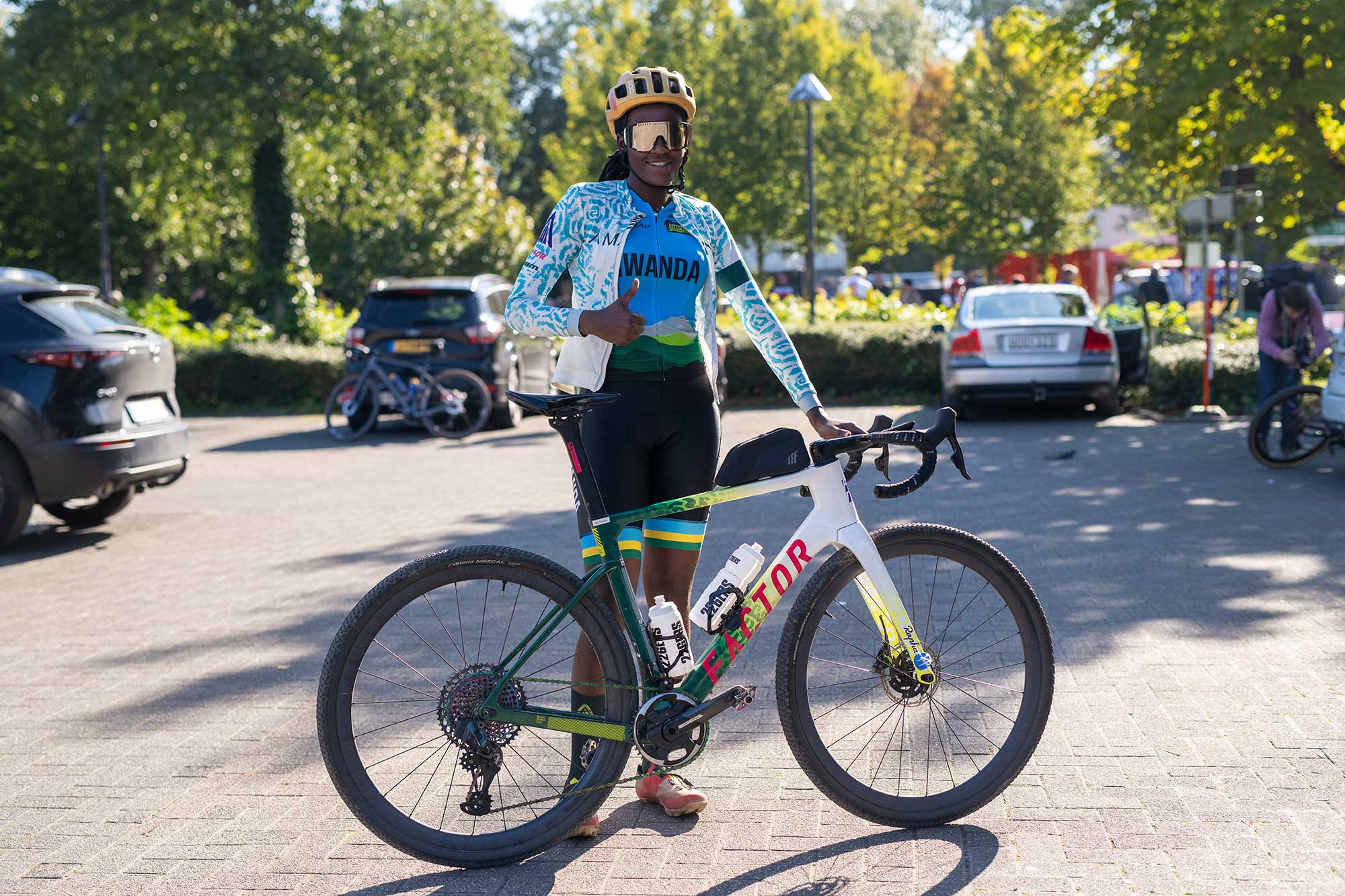 Xav Nirere with her custom Factor Ostro Gravel at the Gravel World Championships.