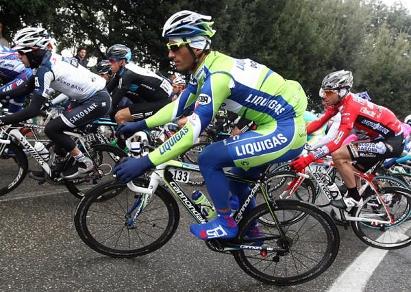 Daniele Bennati (Liquigas-Doimo) sits in.