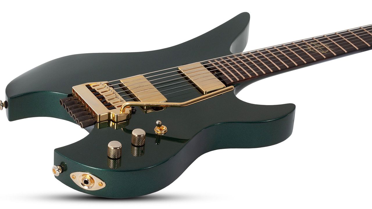 Schecter Guitars Synyster Gates Custom-7 TR Headless body