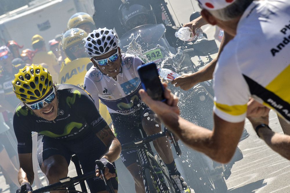 Winner Anacona paces Chris Froome up Alpe d'Huez
