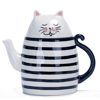 cat teapot with white background