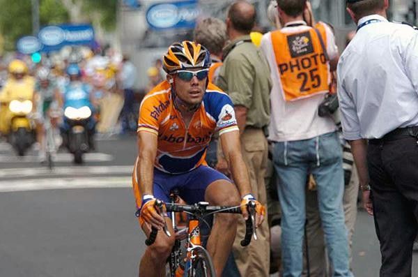 Oscar Freire (Rabobank) didn't have the legs to go for it