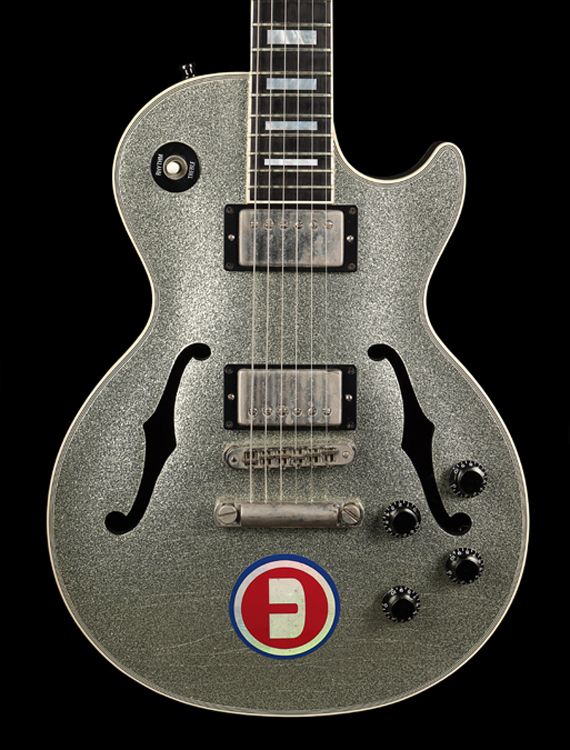 Noel Gallagher's Silver Sparkle Gibson Les Paul