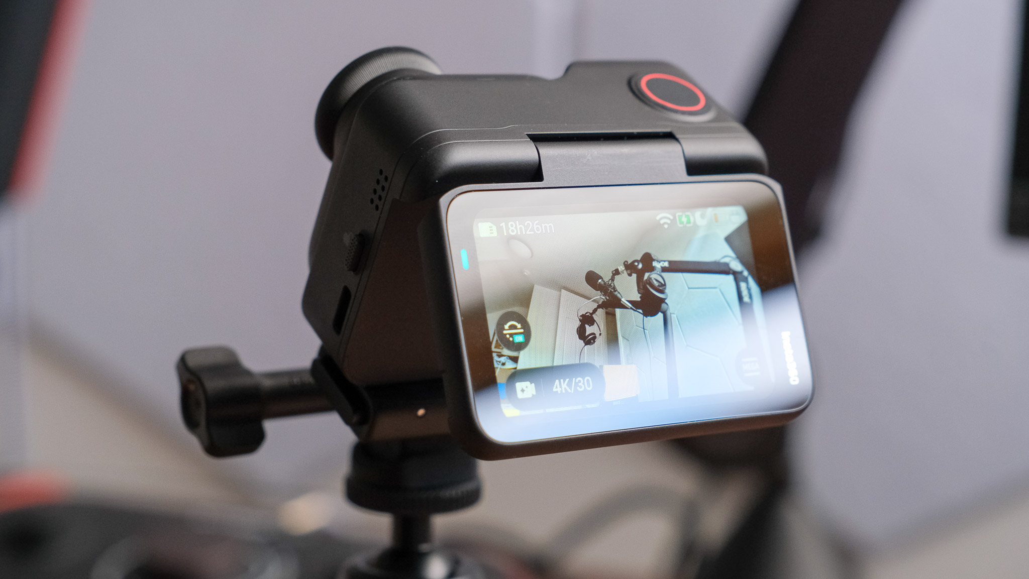 Insta360 GO Ultra detail shot