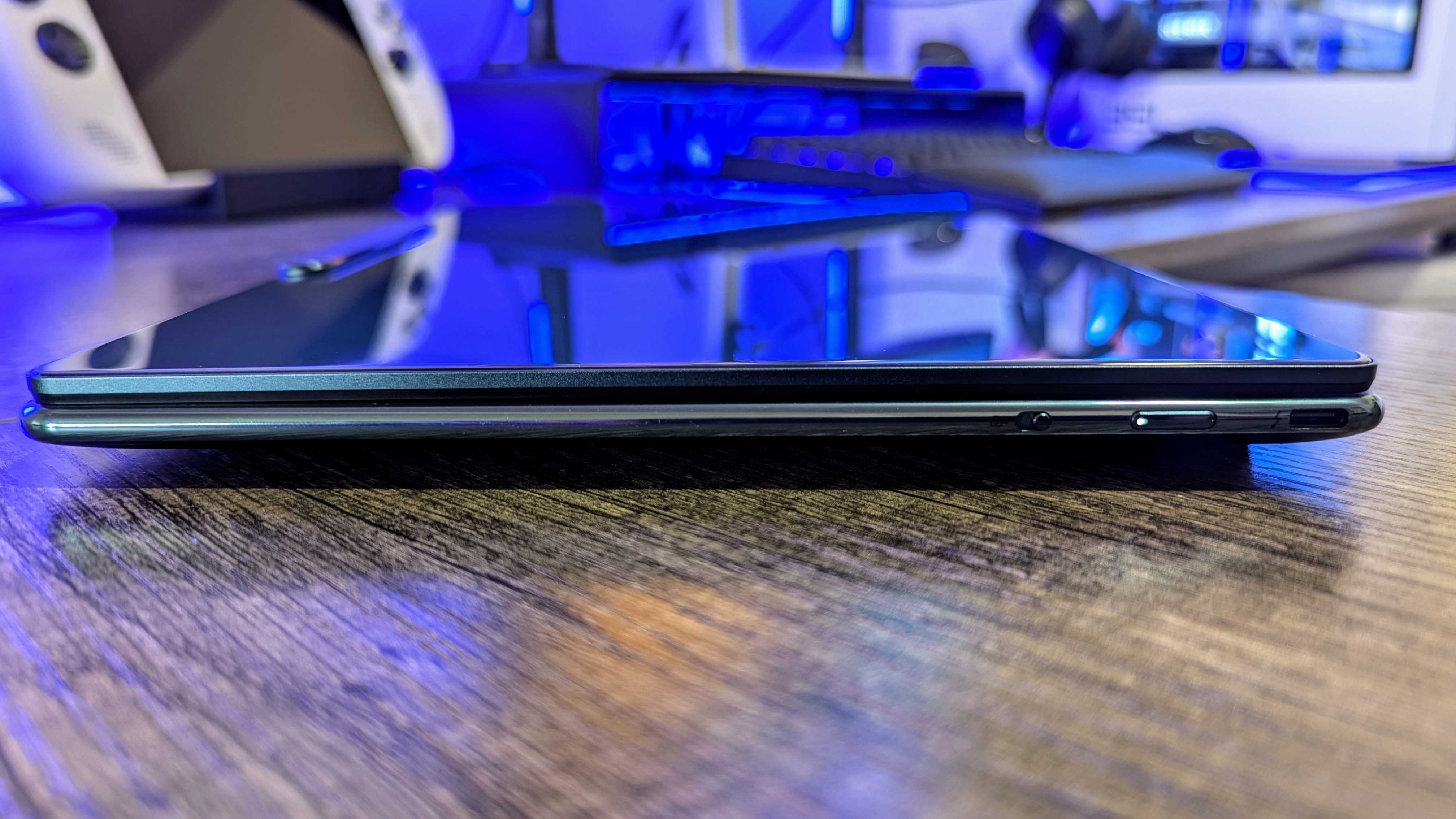 Image of the Lenovo Yoga Slim 9i 14 (Gen 10).