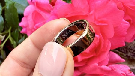 photos of the Oura Ring 5