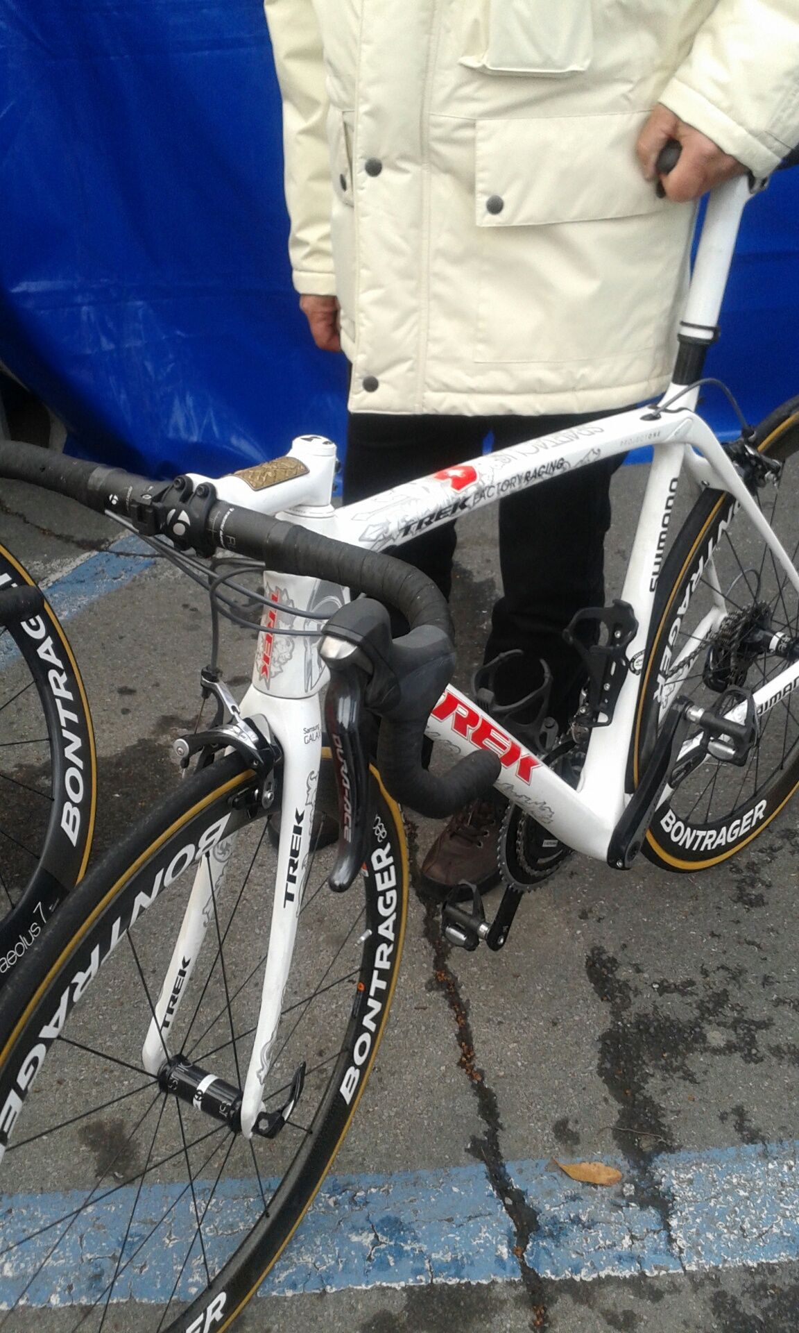 Officials take Fabian Cancellara's bike off for inspection