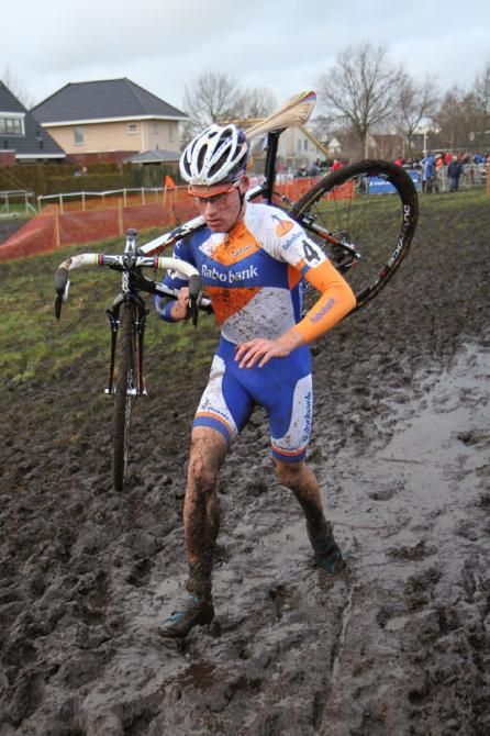 Mike Teunissen (Rabobank) runs the mud