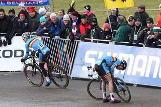 Wout Van Aert suffered a drop chain at the end of the first lap