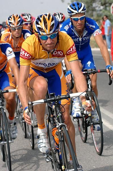 Denis Menchov in gold looks firmly in control of the jersey