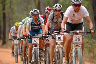 The main bunch going at a steady pace at the 2006 edition