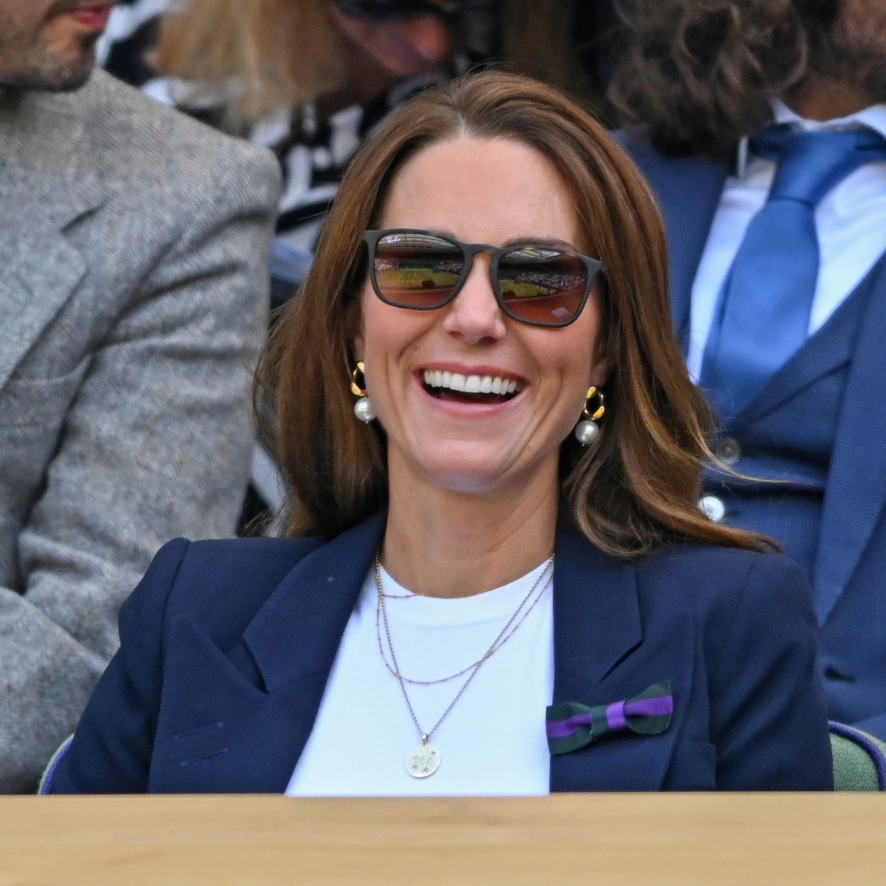 Kate Middleton's Ray-Ban Sunglasses Are 30% Off for Black Friday | Marie  Claire