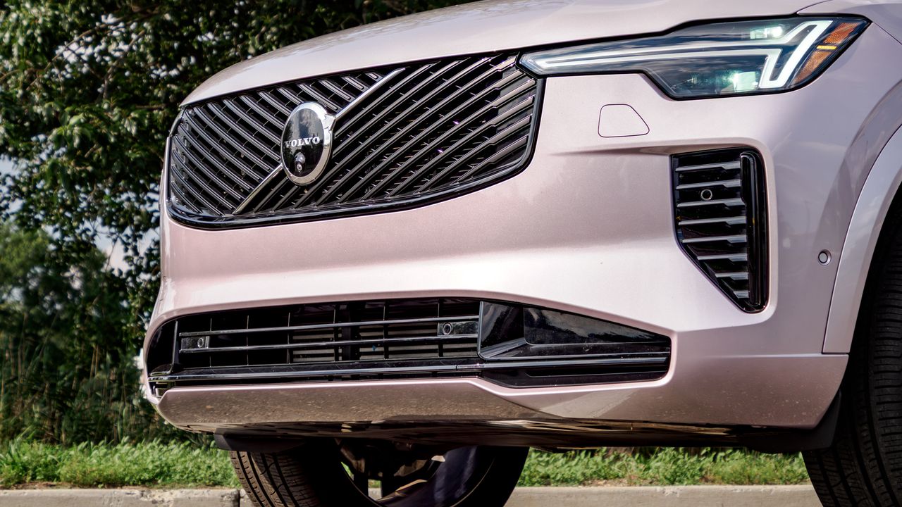 2026 Volvo XC90 review.