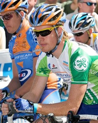 Tyler Farrar won stage 1 in France but won't defend the jersey all the way, due to the world championships