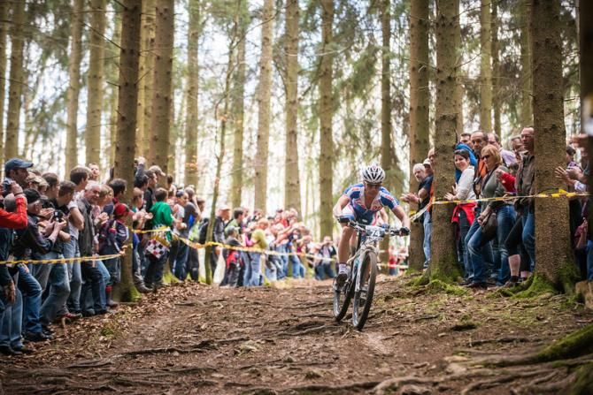 Henrique Avancini on a downhill