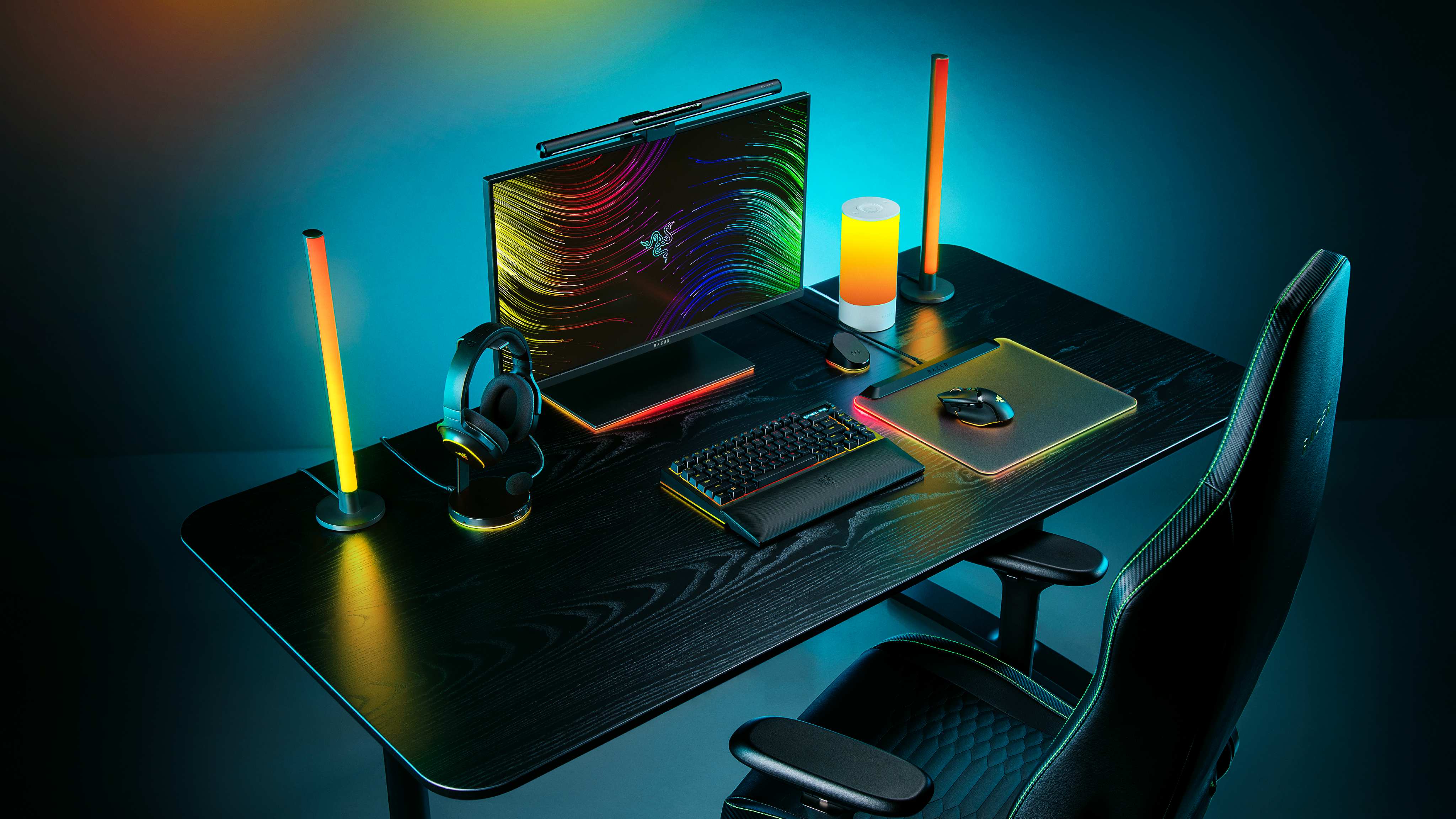 Image of the Razer Aether Standing Light Bars.