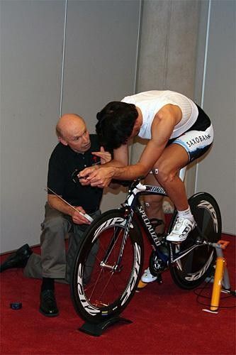 He was impressed by Cancellara's flexibility and strength.