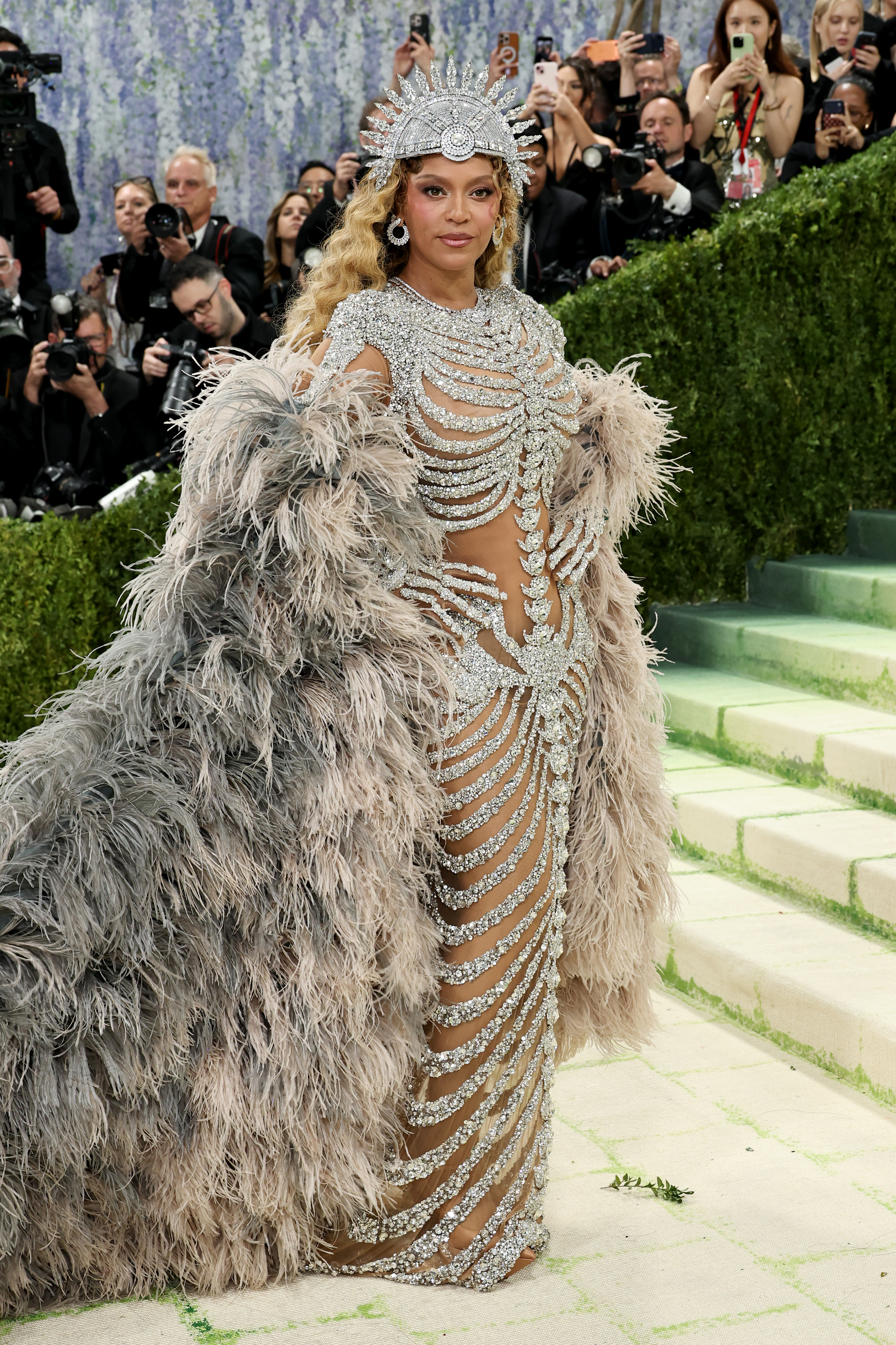 the best-dressed celebrities attend the 2026 Met Gala