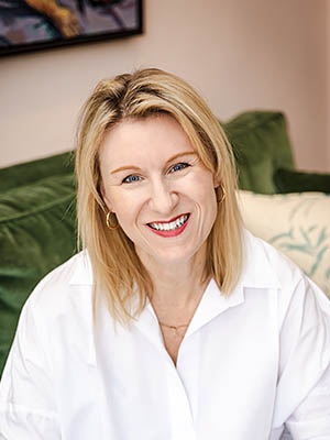 Expert headshot of Annie Elliott, CEO and Principal designer at Annie Elliot Design