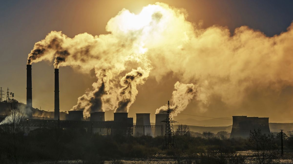 Greenhouse gases: Causes, sources and environmental effects