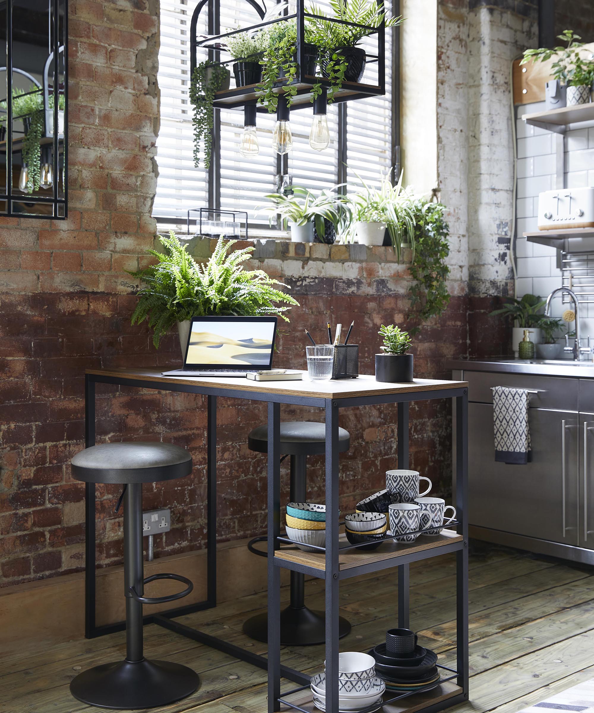 Industrial Boho breakfast bar in apartment