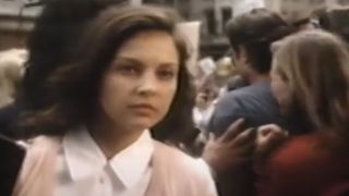Ashley Judd in deleted Natural Born Killers scene