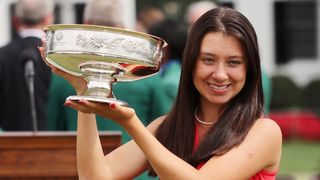 Anna Davis with the Augusta National Women's Amateur trophy