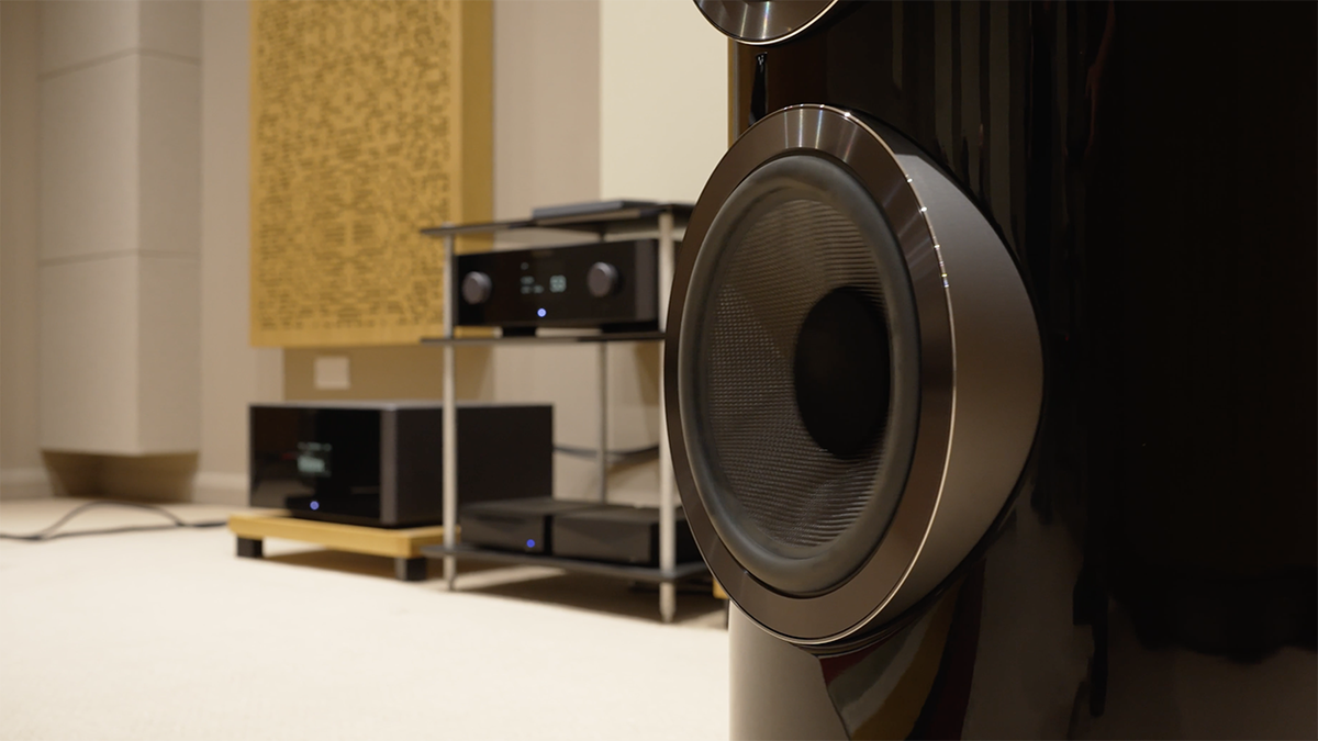 Bowers &amp; Wilkins test room