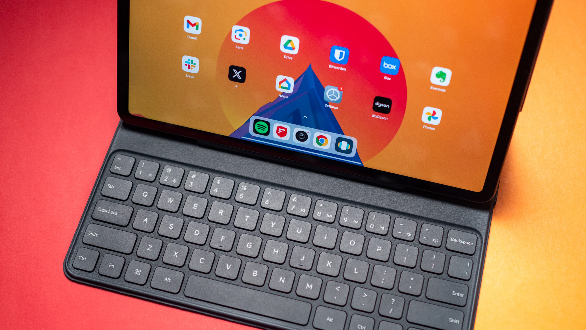 POCO Pad — это Redmi Pad Pro под новым брендом с ключевым отличием