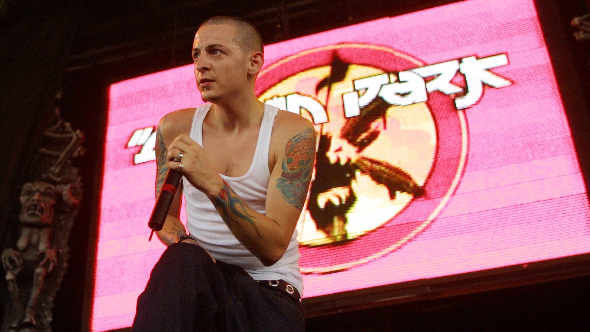 Linkin Park in 2001