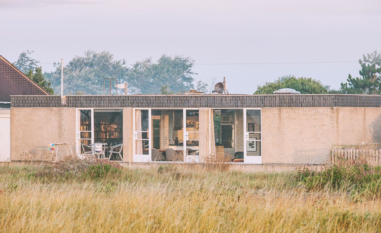 British architect John Penn designed a series of homes in Suffolk, bringing a dose of LA modernism to the British county.