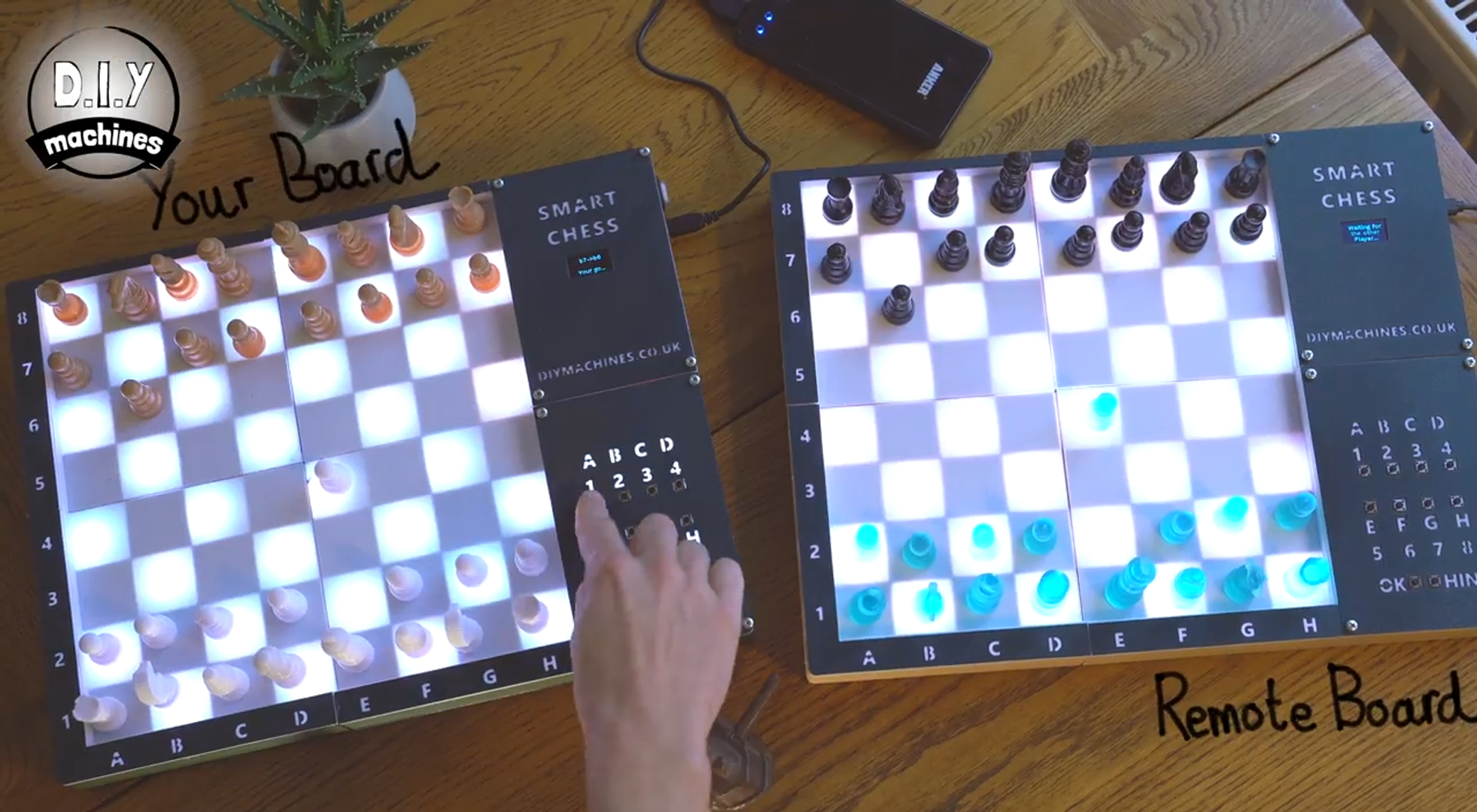 Arduino moves chess pieces using AI