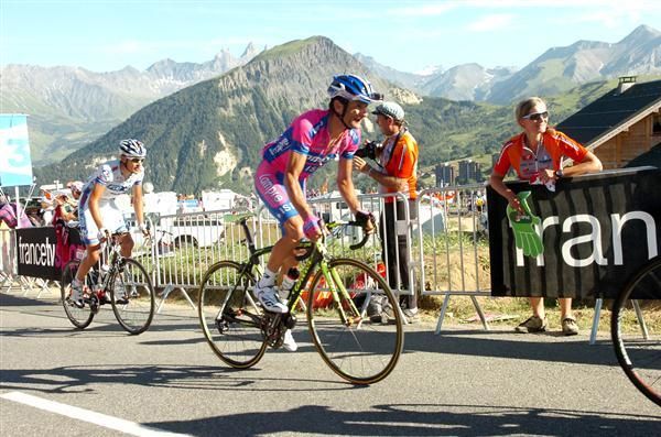 Michele Scarponi (Lampre-ISD) was part of an early break
