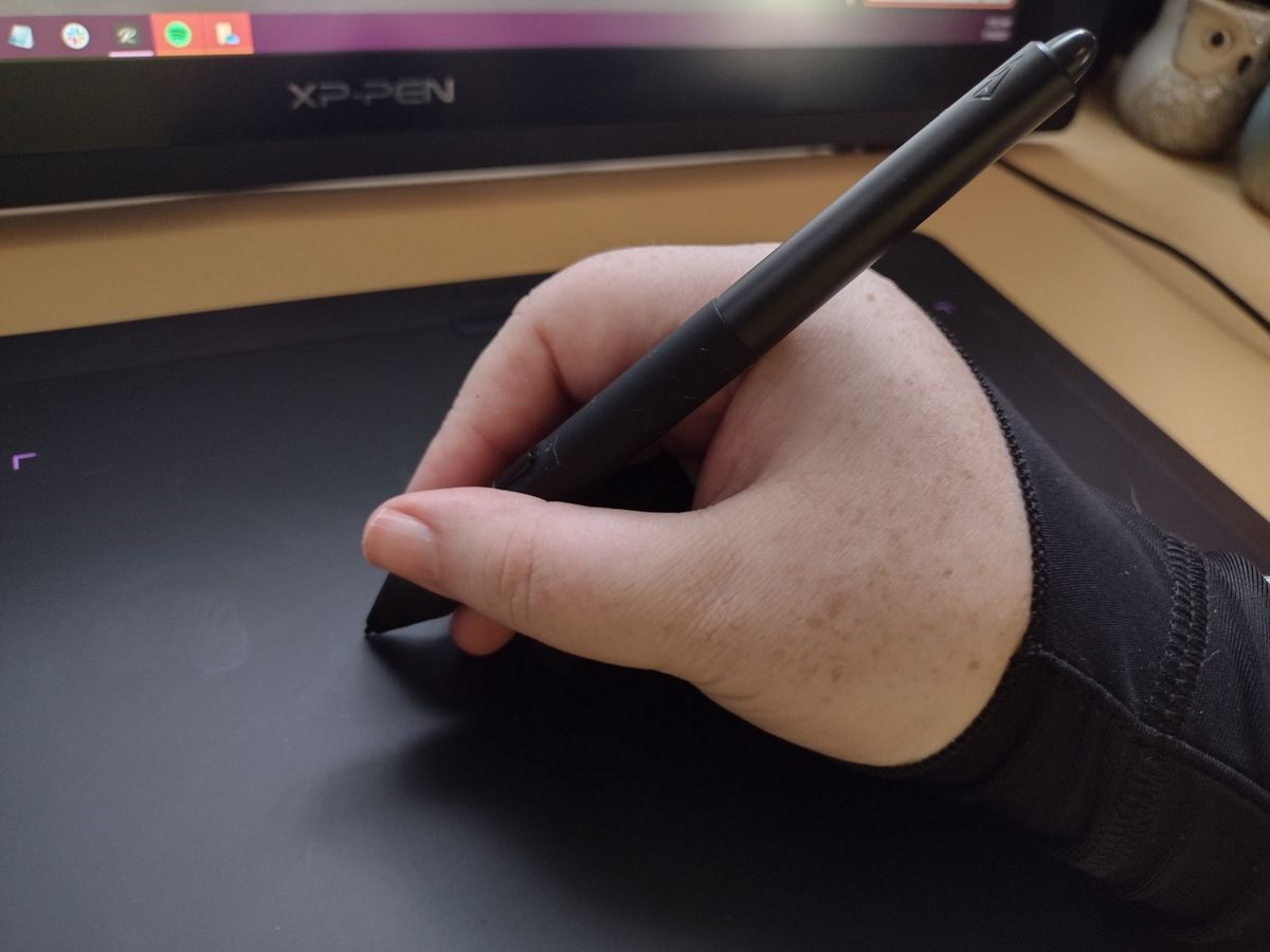 Are wacom pen nibs supposed to wear off like this? : r/wacom