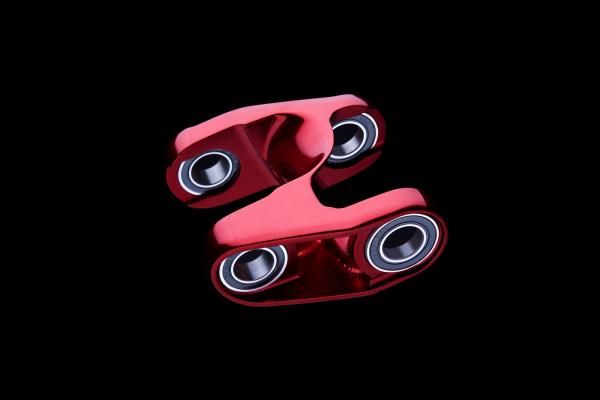 Consumers will have the option of black, red or blue links.
