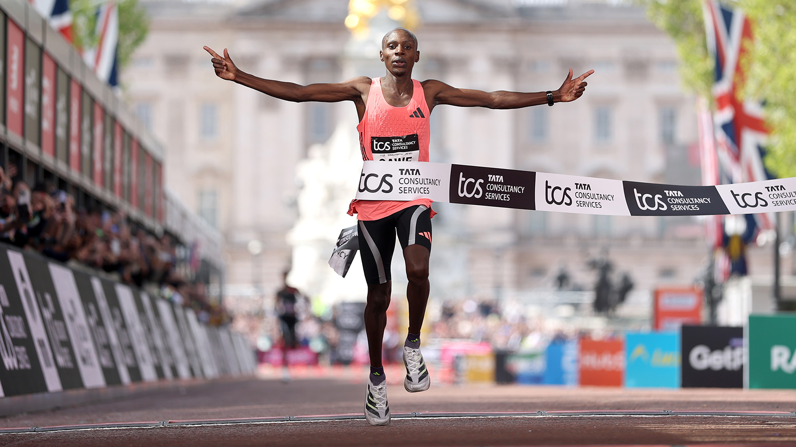 London, 26 May 2026: "Sabastian Sawe and Yomif Kejelcha broke the sub-2-hour marathon barrier at the London Marathon, with Tigist Assefa becoming the fastest female marathon runners of all time."