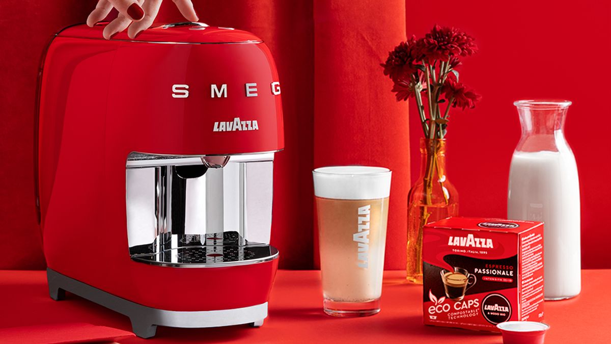 Lavazza A Modo Mio joliecoffee machine capsule machine rouge GENUINE NEW